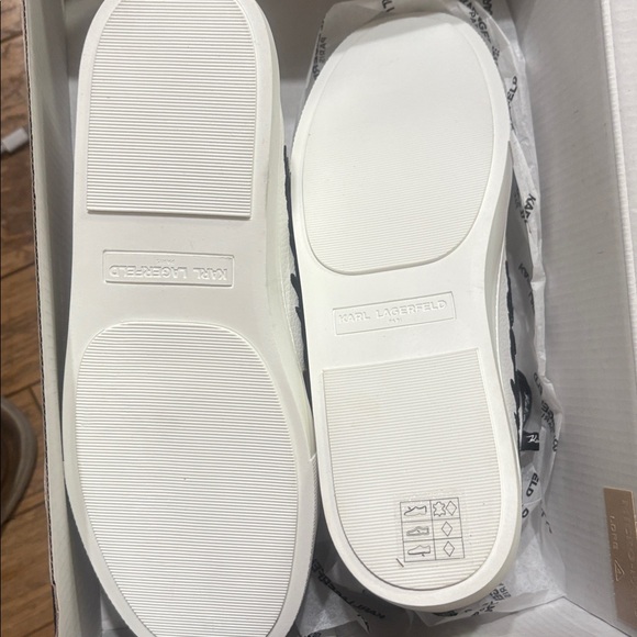 Karl Lagerfeld White Sneakers with Heart and Cat Motifs - Picture 3 of 4